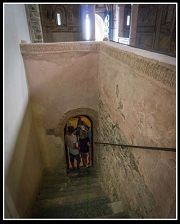 Scaletta per la cripta
